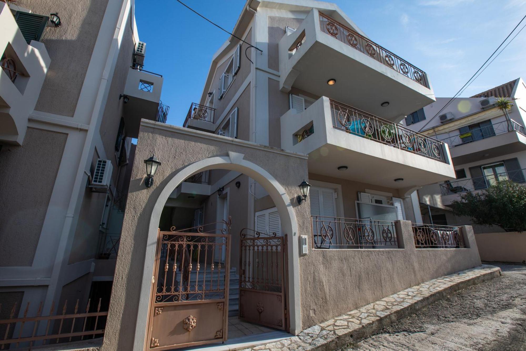 Elena'S Apartment 4 Argostoli  Buitenkant foto